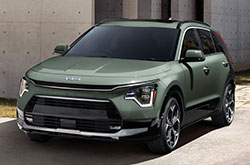 Research 2025 Kia Niro Hybrid