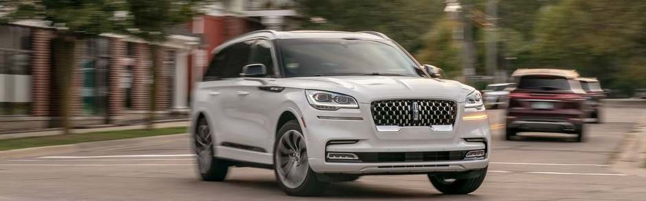 2022 Lincoln Navigator Review: Pricing, Specs & Photos