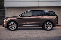 2027 Lincoln Nautilus