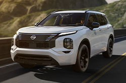Research 2026 Nissan Rogue PHEV