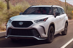 Research 2024 Toyota Highlander