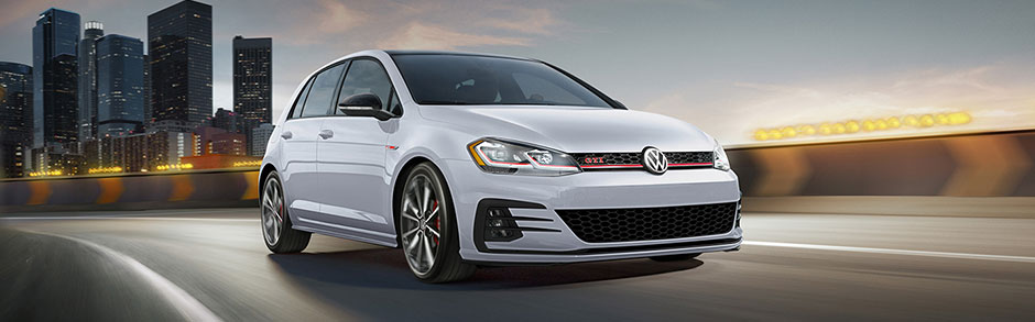 2021 Volkswagen Golf Review, Features & Specs